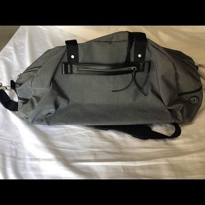 EUC Lululemon gym bag